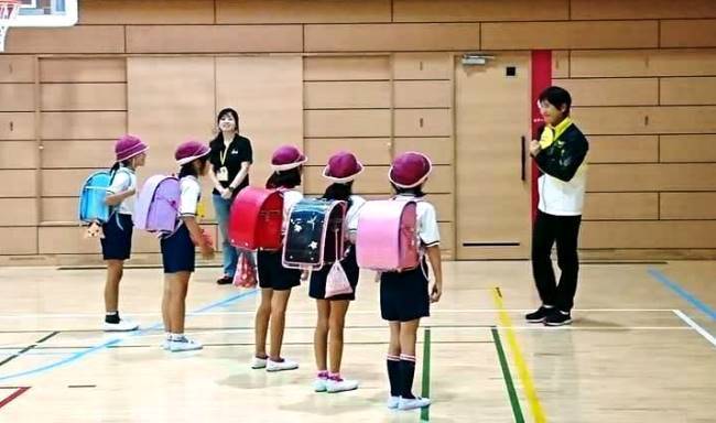 内山けいこ　キラキラと！